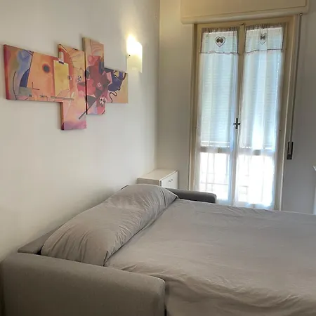 The Modern House 2 *