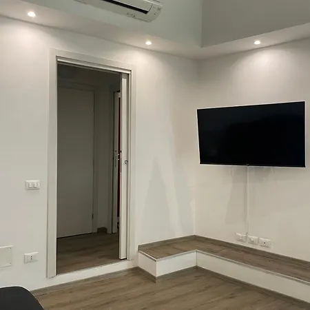 The Modern House 2 * Mantova