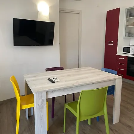 The Modern House 2